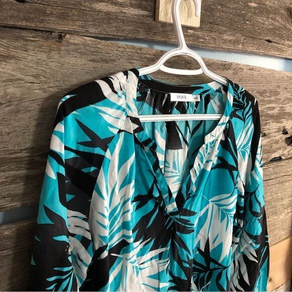 Ricki's Size Med Black/White/Teal V-neck Lightweight Blouse - Picture 2 of 5